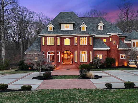 2nd image of 8831 Forest Creek Ln