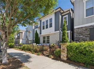 1061 Kirkland Cir, Smyrna, GA 30080