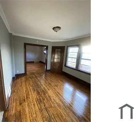 2 bed, $1,100 — Photo 2