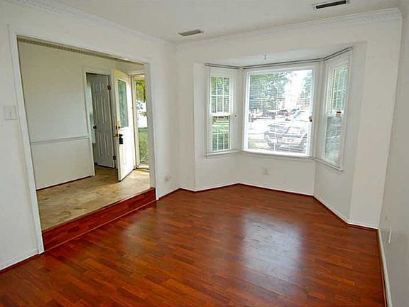 5th image of 4048 Thomas Jefferson Dr