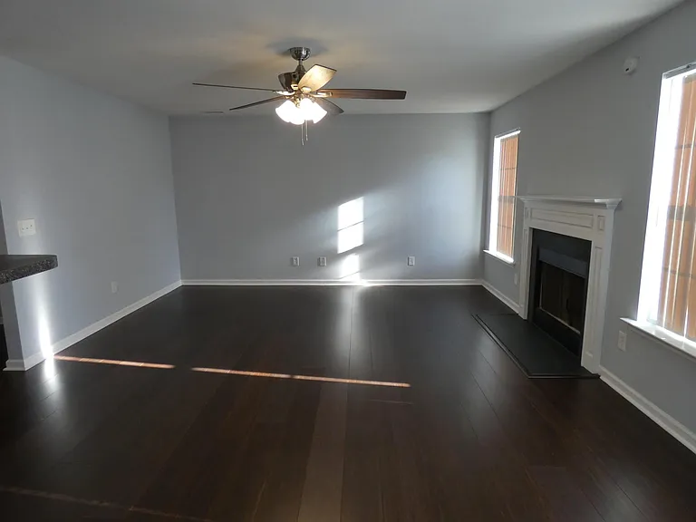 1624 Brown Owl Dr — Photo 5