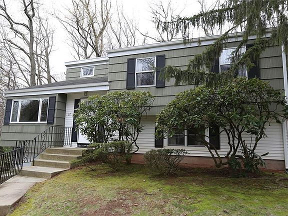 2nd image of 12 Windmill Ln