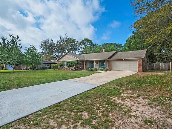 2nd image of 4515 Baywoods Ct