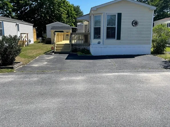 3 Joseph St, East Wareham, MA 02538