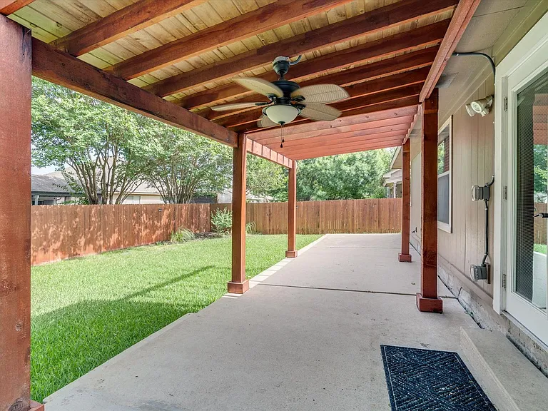 20821 Pacers Gait Ln — Photo 18