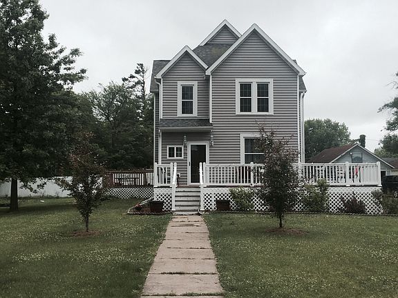 2nd image of 221 W 2nd St