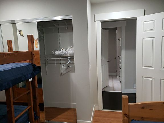 3rd image of 1712 E Wasatch Blvd