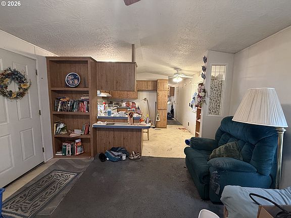 3rd image of 2710 SE Courtney Ave Unit 27