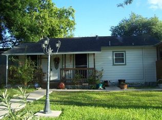 2005 Morningside St, Victoria, TX 77901