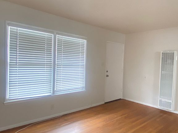 3rd image of 5219 E Ocean Blvd APT 6