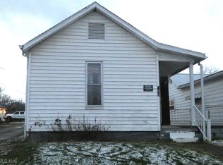 622 S 10th St, Cambridge, OH