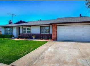 519 S Citadell Ln, Anaheim, CA 92806
