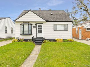 20935 Waltham Rd, Warren, MI 48089