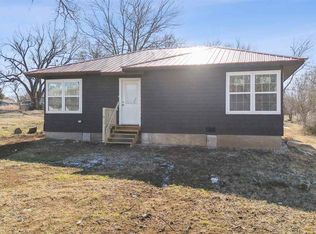 213 W Vine St, Cushing, OK 74023