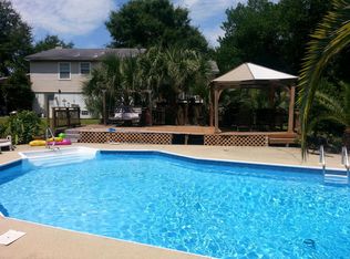 606 Benning Dr, Destin, FL 32541