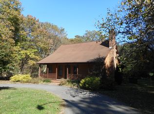 1241 Millerwood Dr, Winston Salem, NC 27106