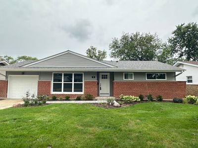 38 Evergreen St, Elk Grove Village, IL, 60007