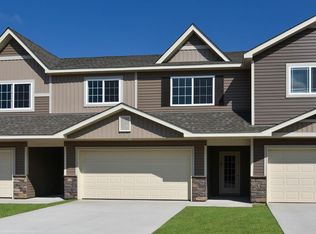 1473 Riverpointe Rd, Watertown, MN 55388