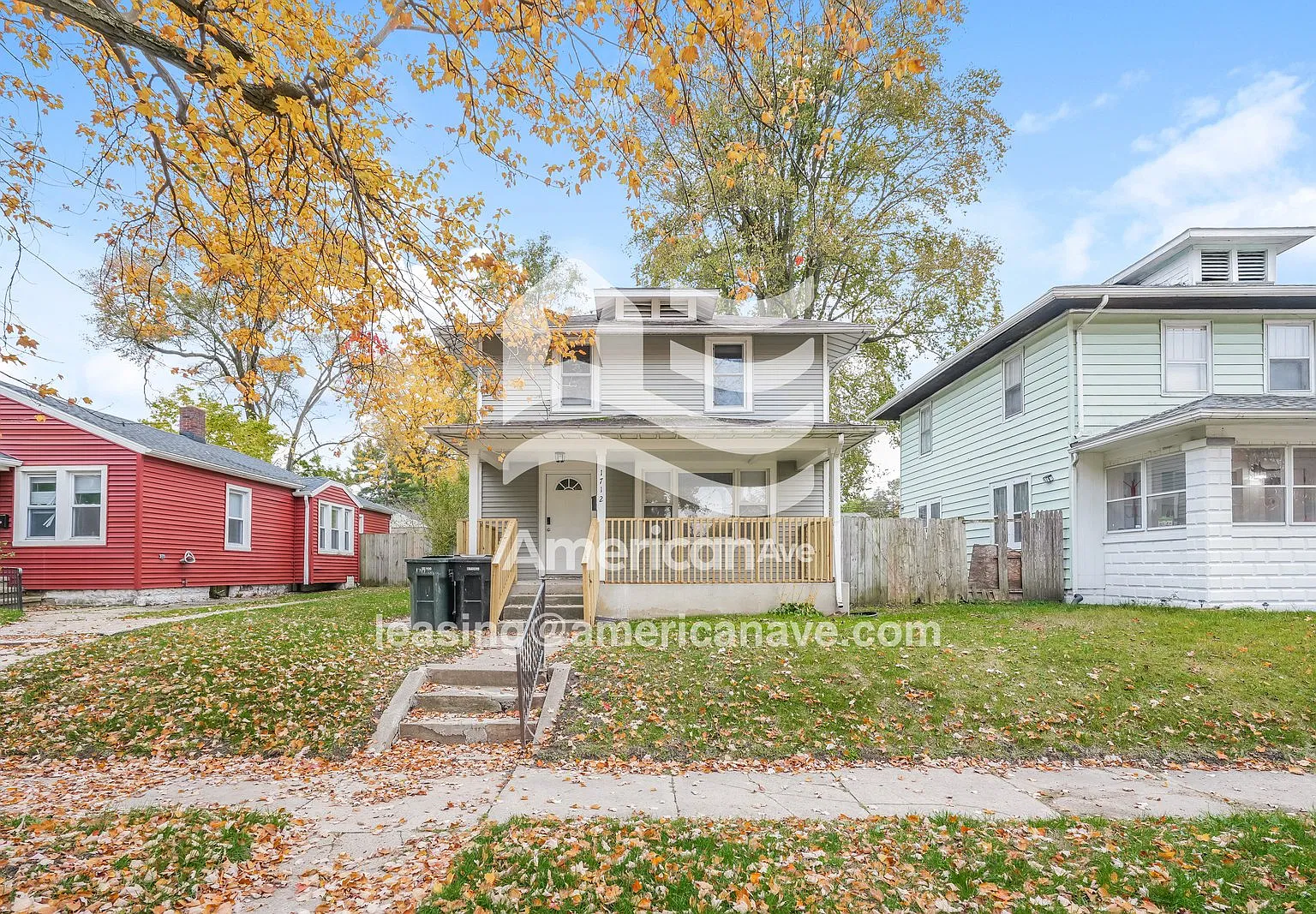 3 bed, 1.0 bath, 1056 sqft, $1,585 — Photo 1