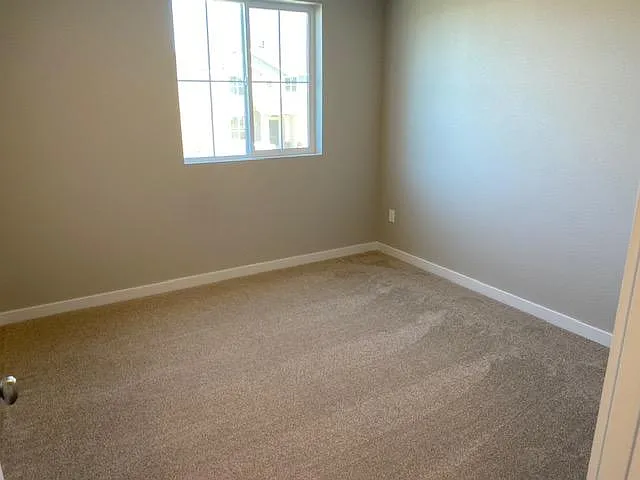 4465 W Silver Riv — Photo 14