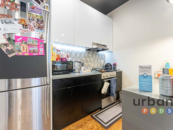 2nd image of 2734 Snyder Ave #3E