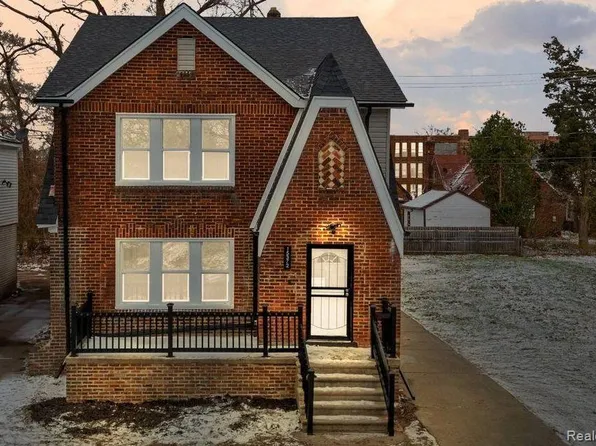 15372 Manor St, Detroit, MI 48238