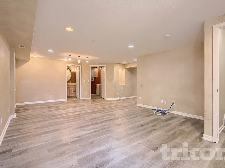 5971 S Zeno Ct — Photo 14