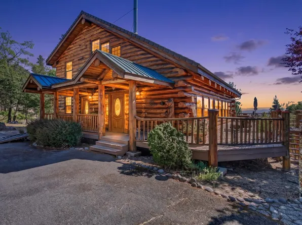 400 Morton Way, Jacksonville, OR 97530