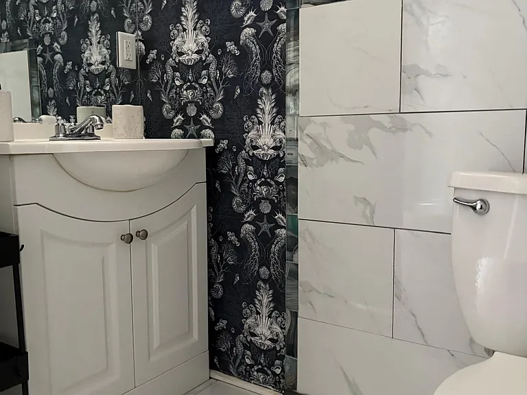 1235 Josephine St #3 — Photo 9