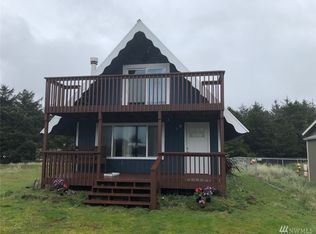 29 McCullough Rd, Copalis Beach, WA 98535