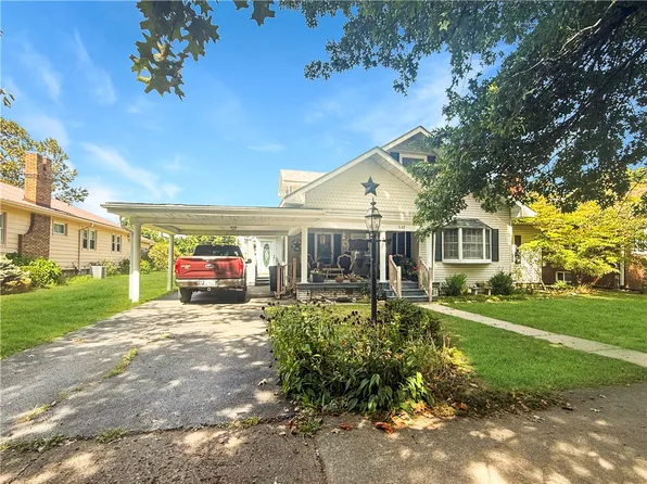 502 E Main St, Casey, IL 62420