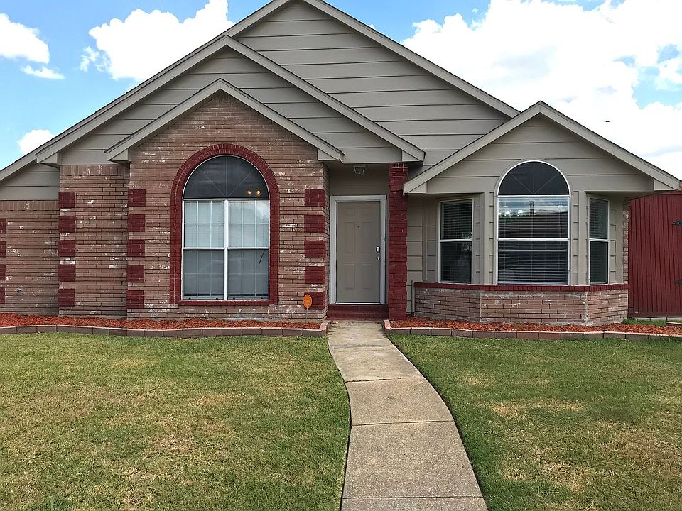 1st image of 1506 Sandalwood Dr
