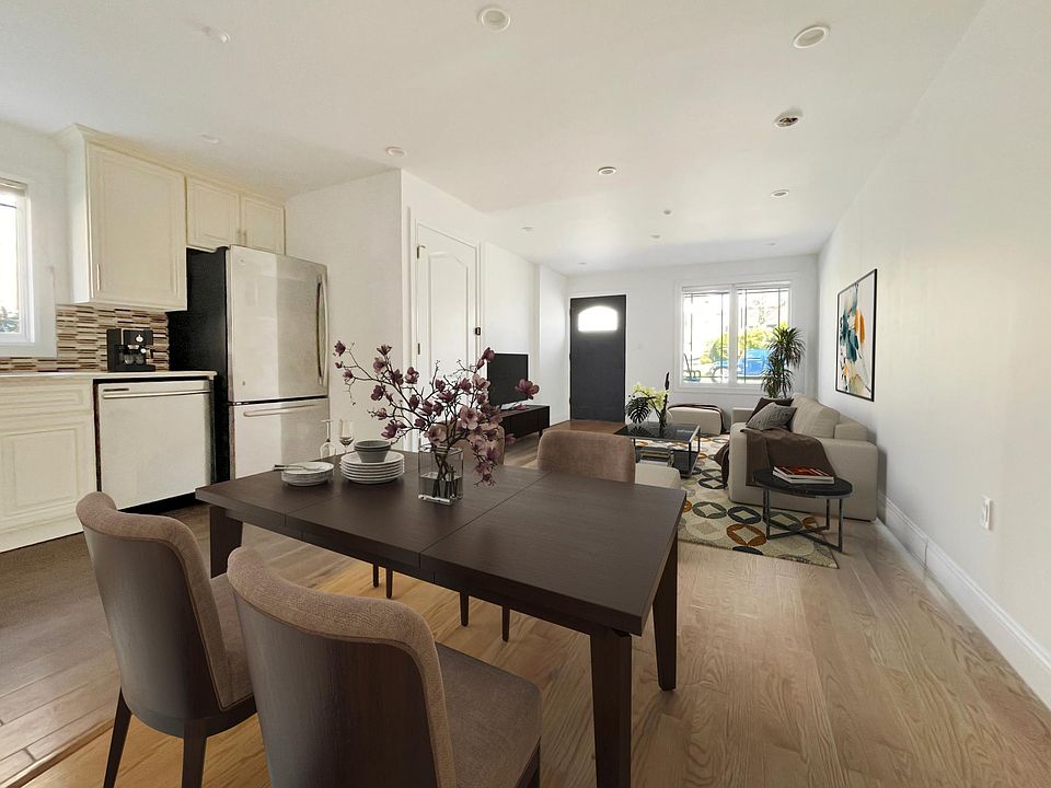 1st image of 19206 Crocheron Ave #1