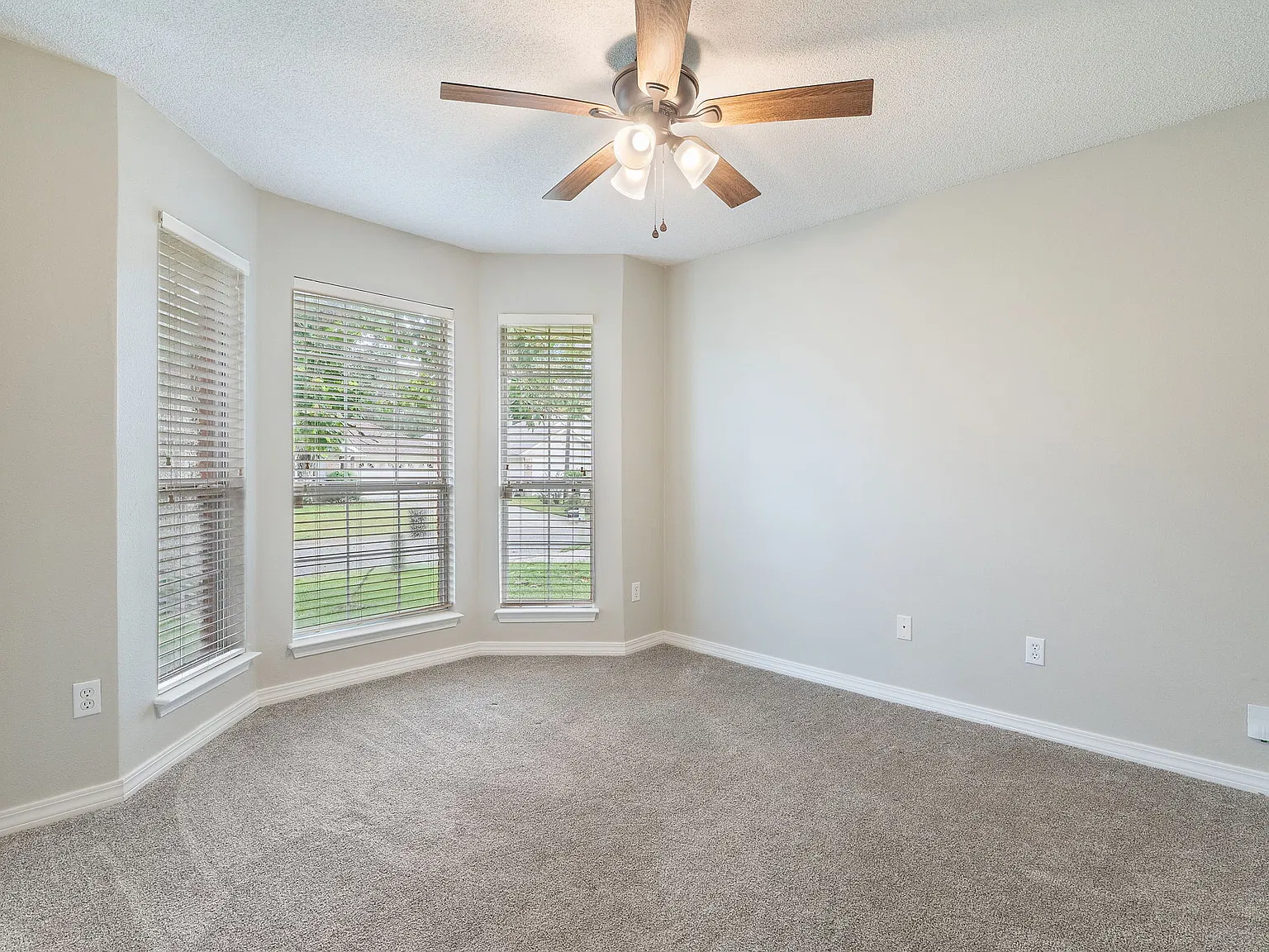 8009 Cayenne Way - Cayenne Way — Photo 4