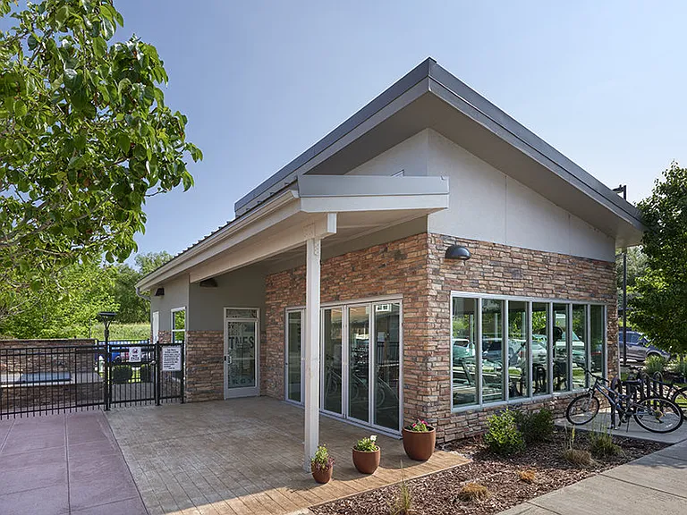 Boulder View Apartments — Photo 9