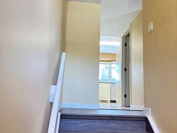 4th image of 44 S Edgemont Estates Rd NW