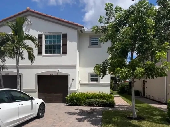 6765 Broadwater Lane, Lake Worth, FL 33467