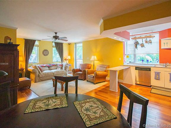 3rd image of 1532 Drexel Ave APT 303