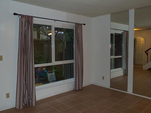 dining/living room