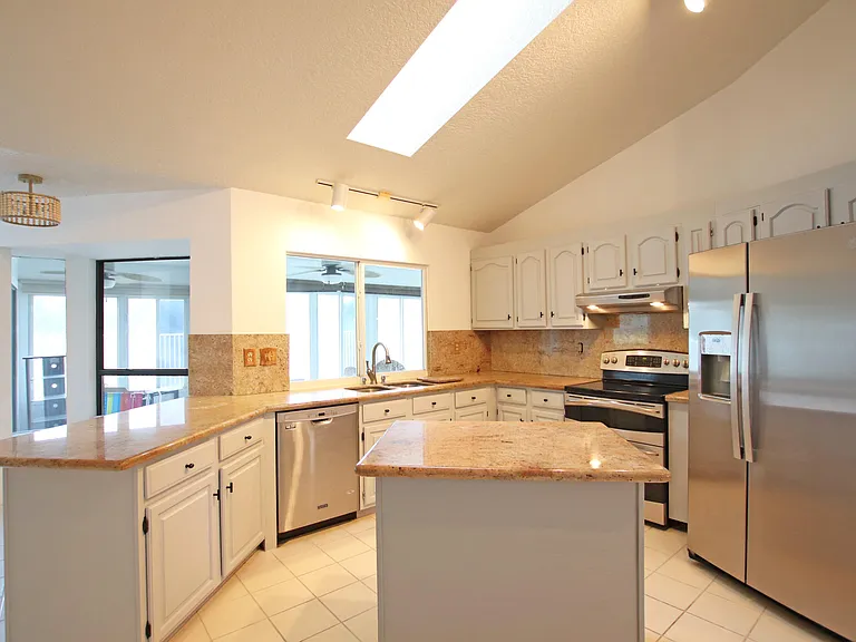 6944 Misty Lake Way — Photo 5