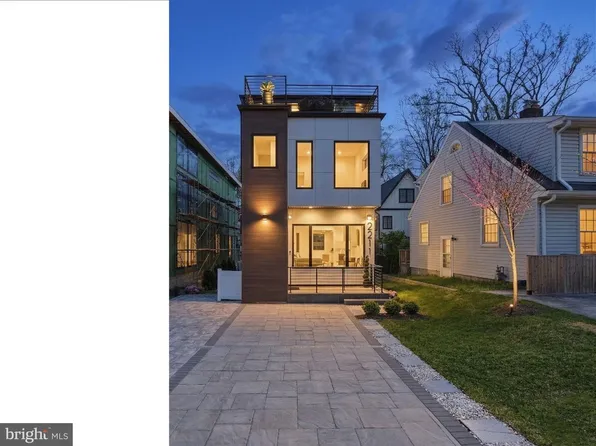 2211 Military Rd, Arlington, VA 22207