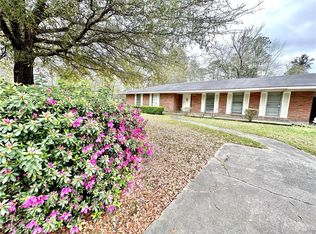 1004 N Border Dr, Bogalusa, LA 70427