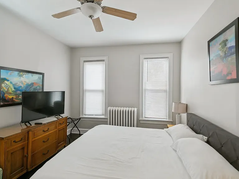 311 W Park Ave — Photo 12