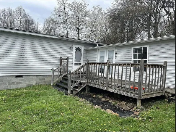 109 Barling Ln, Coal City, WV 25823