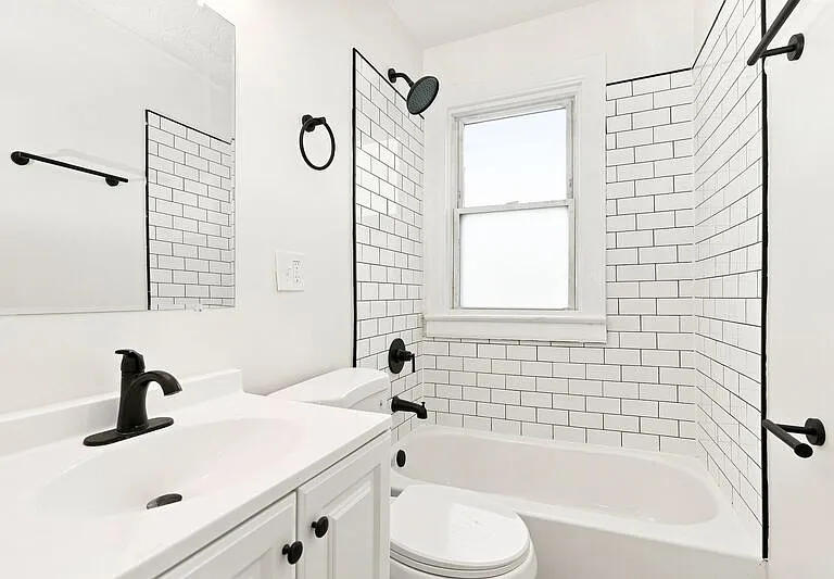 397 Catherine St #2 — Photo 9