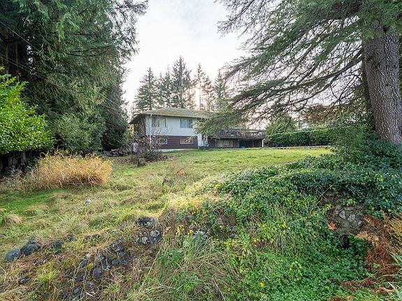 3rd image of 3383 Opal Rd