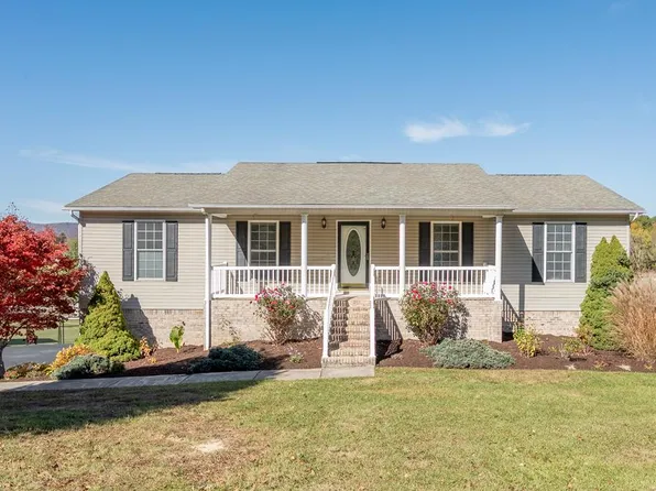 160 Century Ct, Wytheville, VA 24382