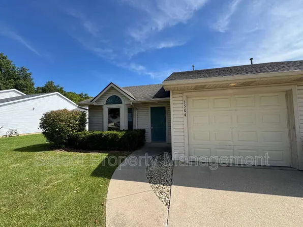 1504 Flagstone Dr, Fort Wayne, IN 46815