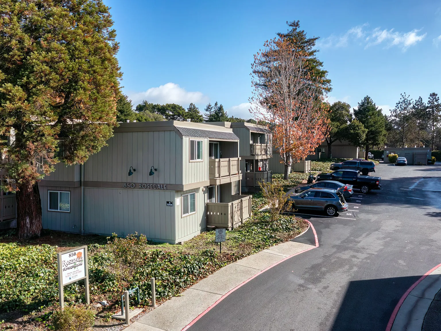 Rosedale Apartments — Photo 4