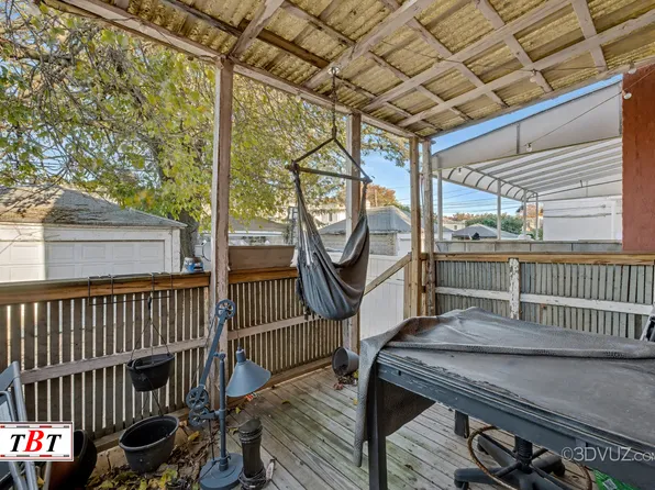 1551 East 32nd Street image 14 of 16